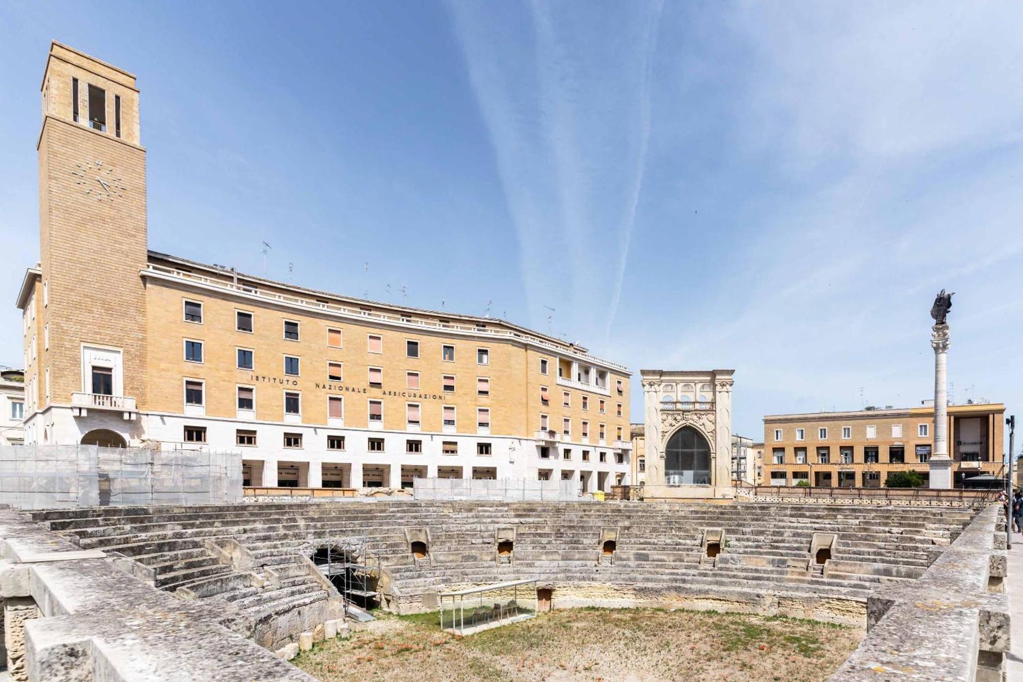 Limehome Lecce Palazzo Bn ภายนอก รูปภาพ