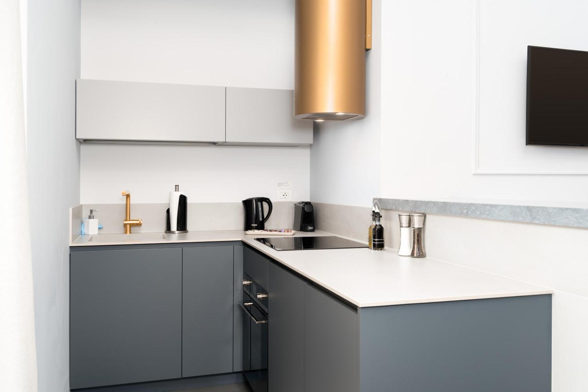 Limehome Lecce Palazzo Bn ภายนอก รูปภาพ