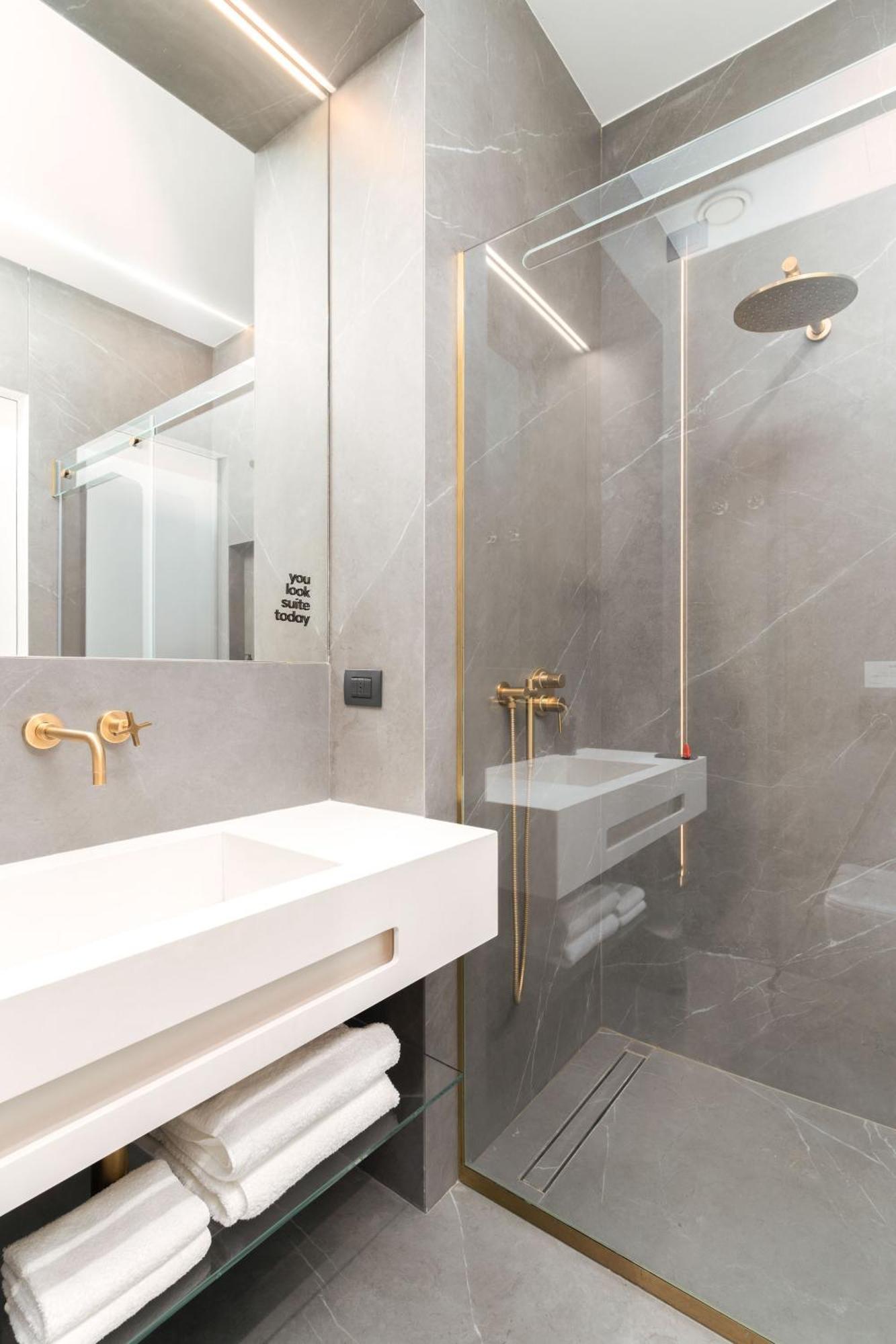 Limehome Lecce Palazzo Bn ภายนอก รูปภาพ