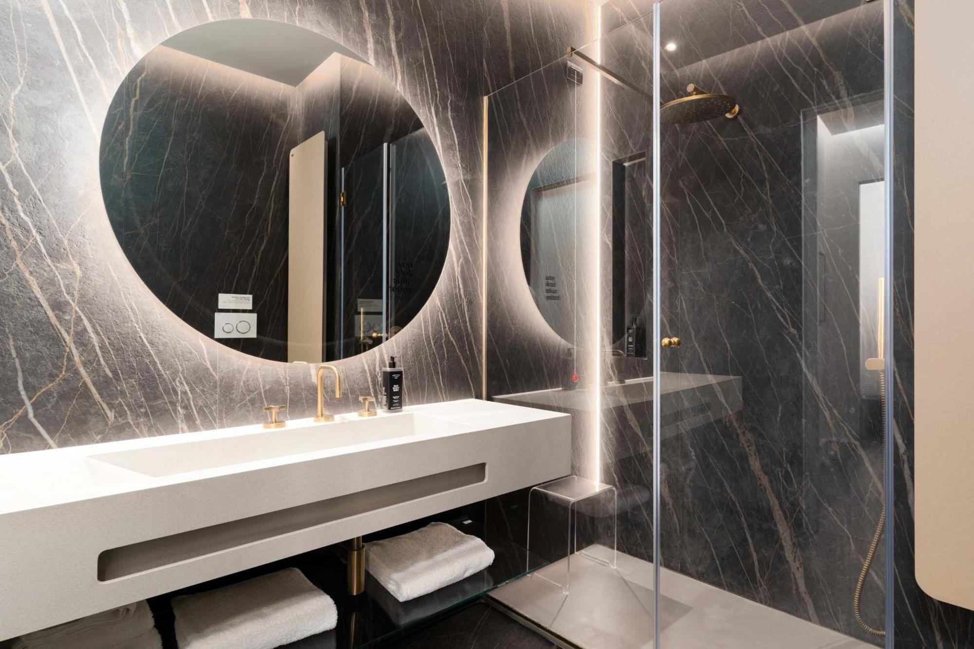 Limehome Lecce Palazzo Bn ภายนอก รูปภาพ