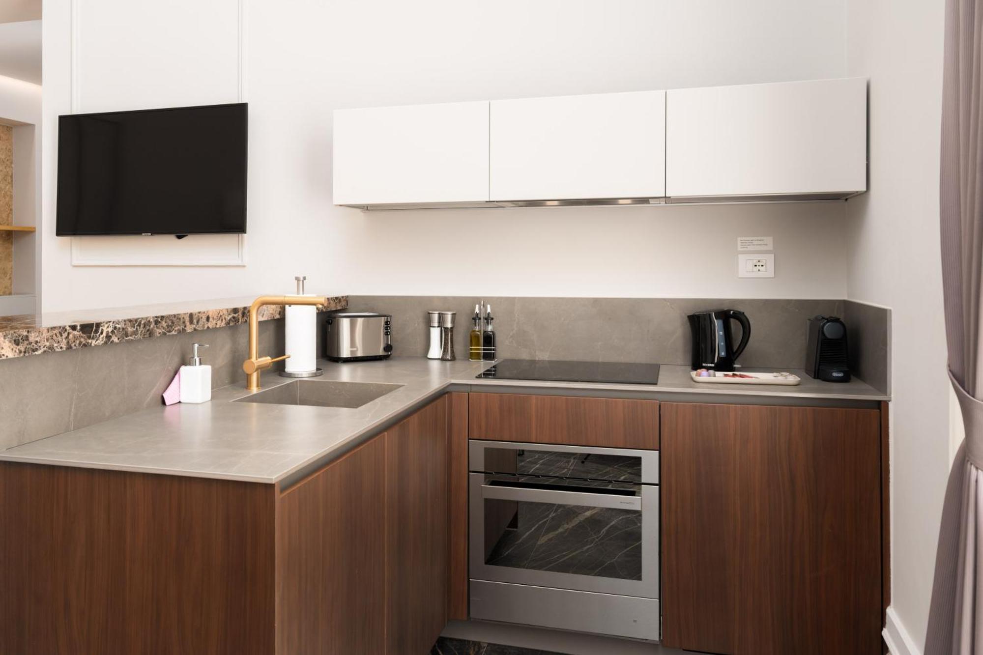 Limehome Lecce Palazzo Bn ภายนอก รูปภาพ