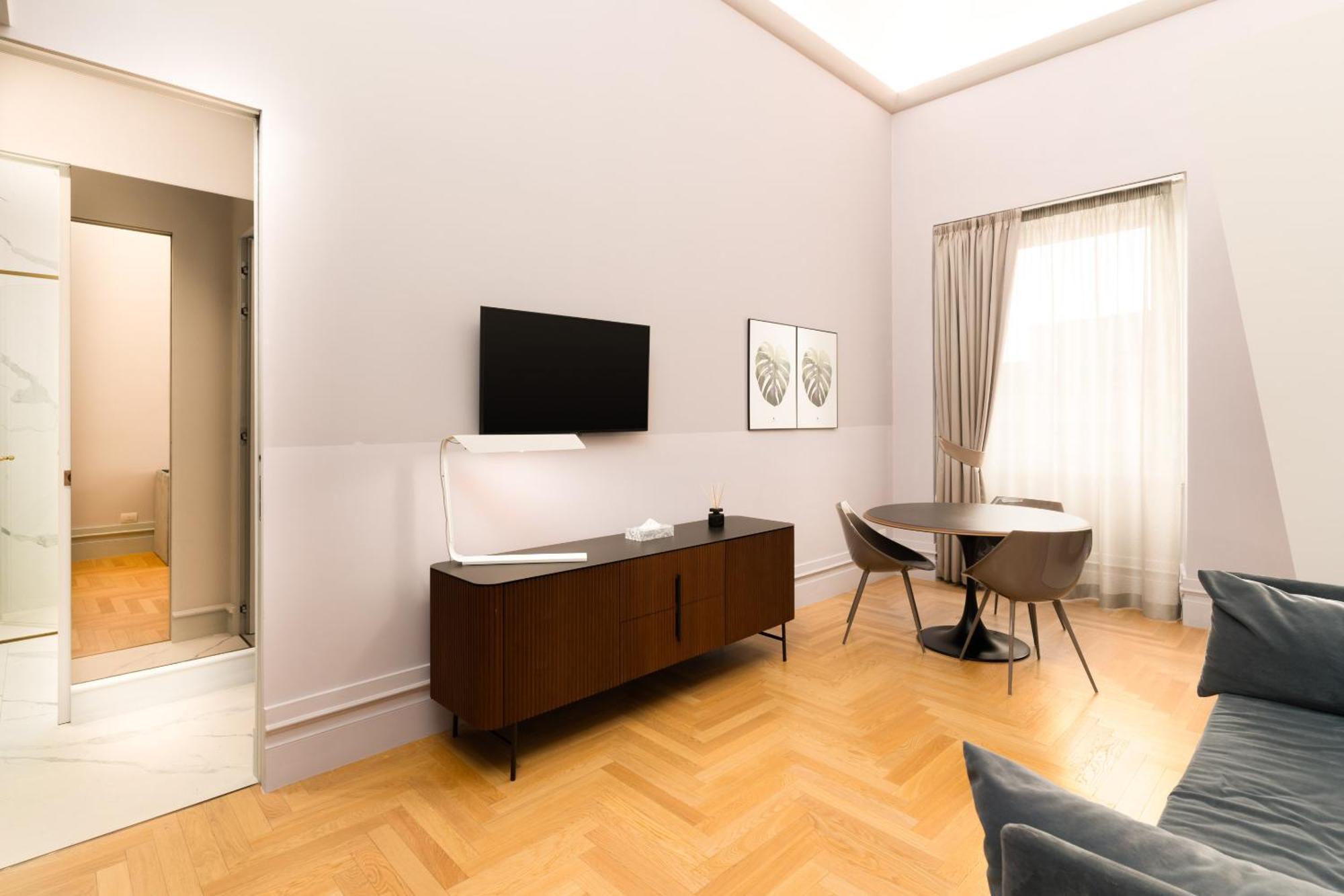 Limehome Lecce Palazzo Bn ภายนอก รูปภาพ