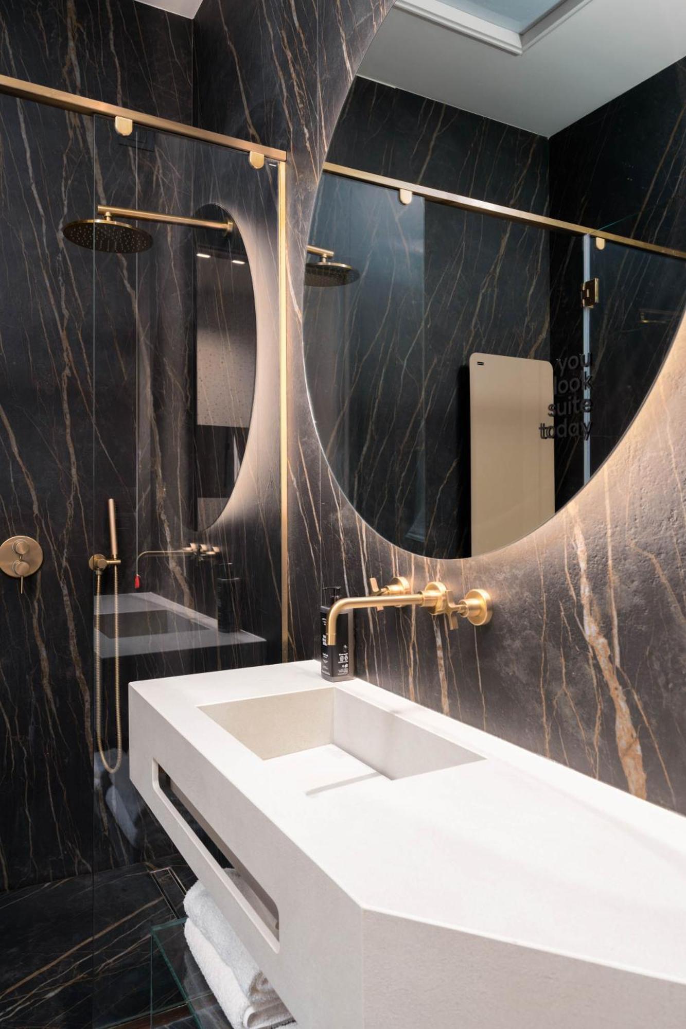 Limehome Lecce Palazzo Bn ห้อง รูปภาพ