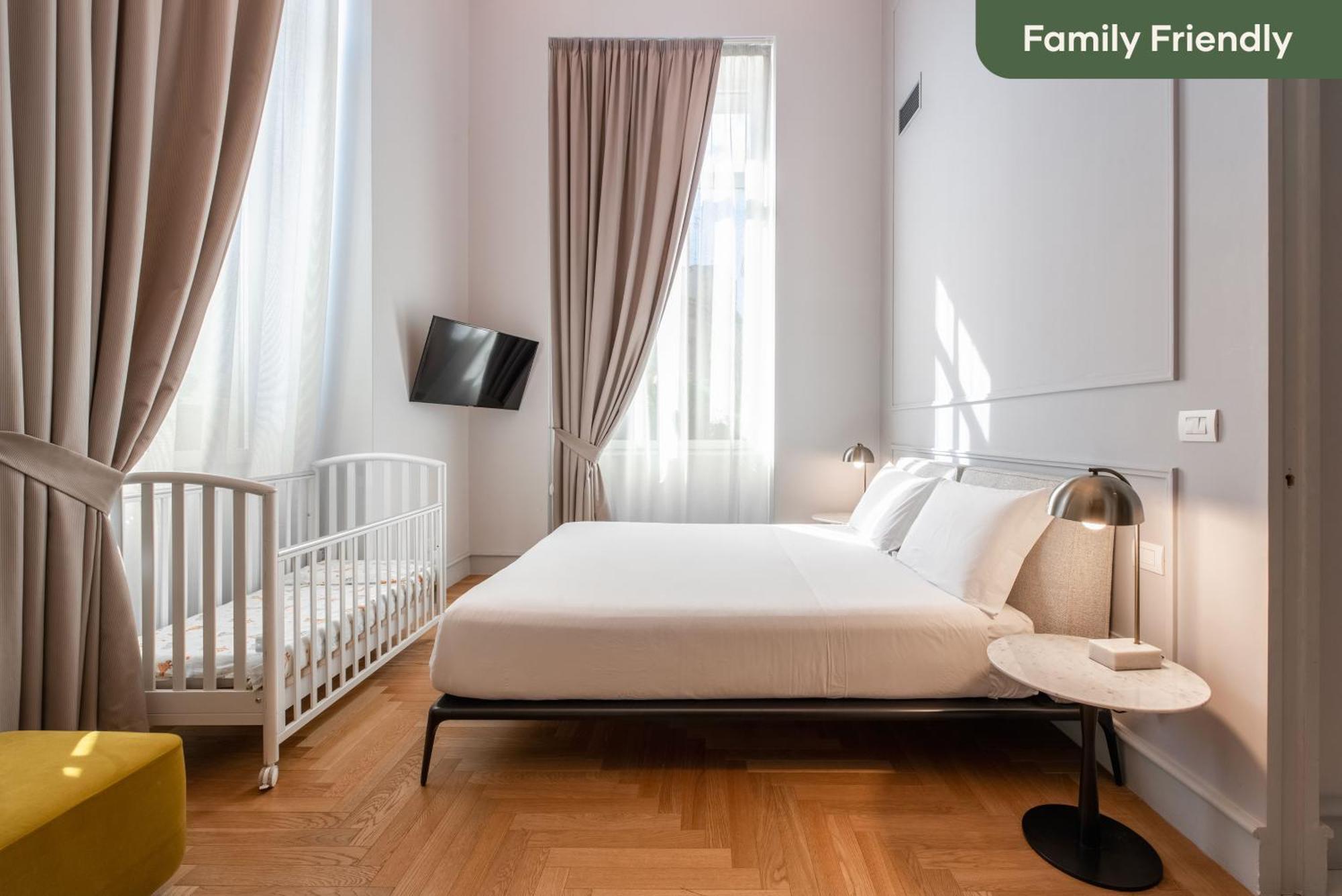 Limehome Lecce Palazzo Bn ภายนอก รูปภาพ