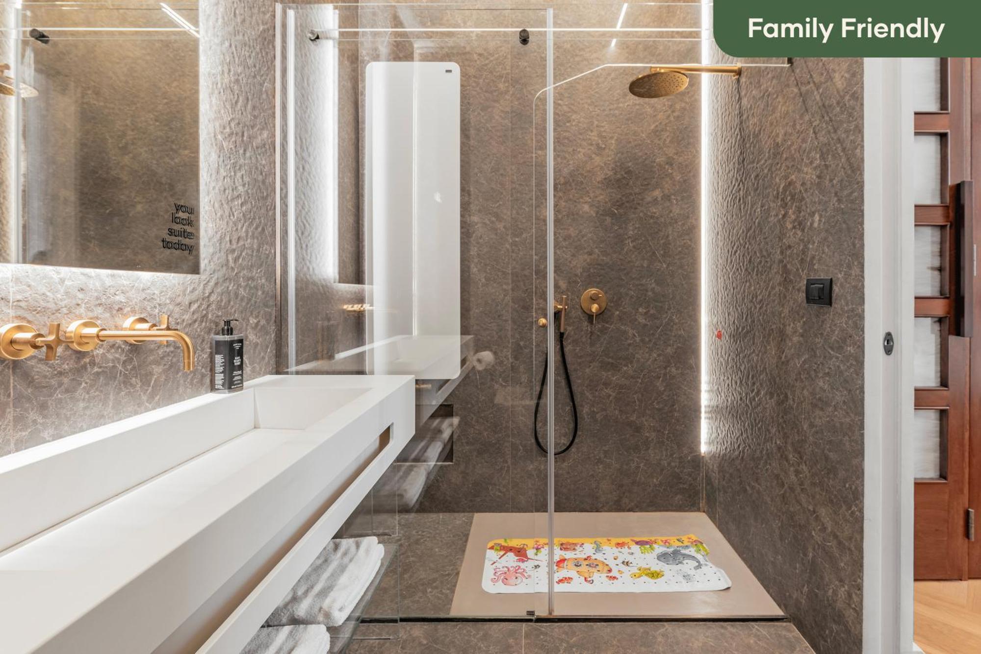 Limehome Lecce Palazzo Bn ภายนอก รูปภาพ
